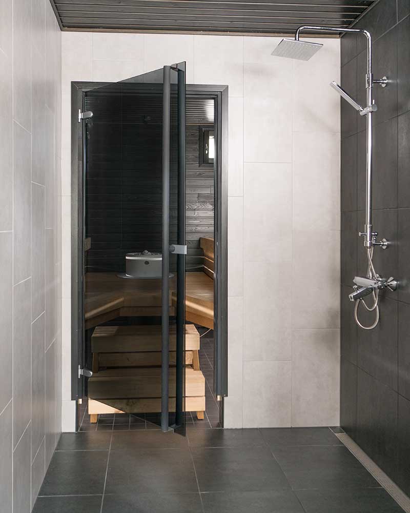 swedoor-saunas-durvis-sauna-savu-melns-w800